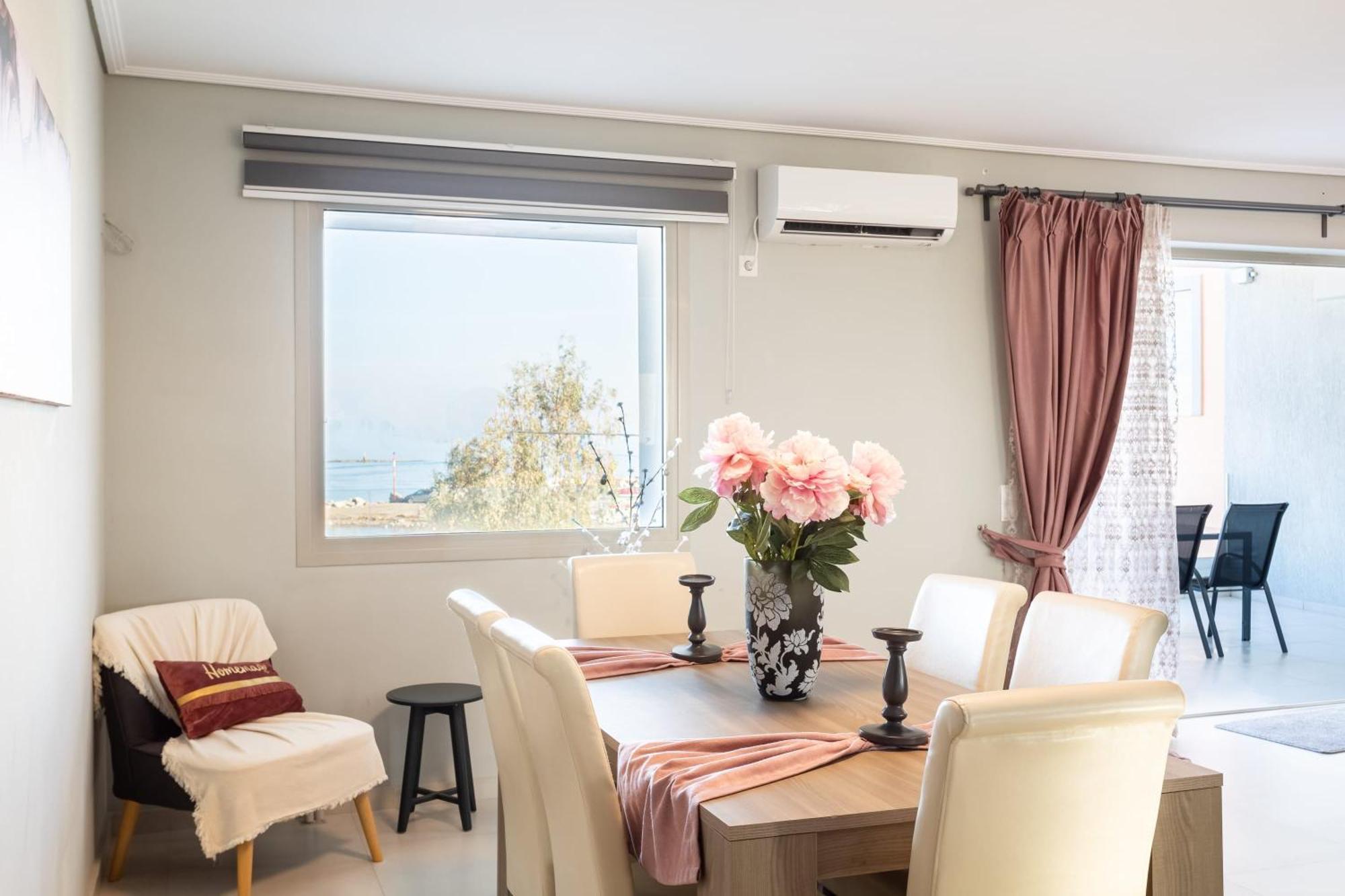Beachfront Artemida Retreat - Peony Seabreeze Gem Bagian luar foto