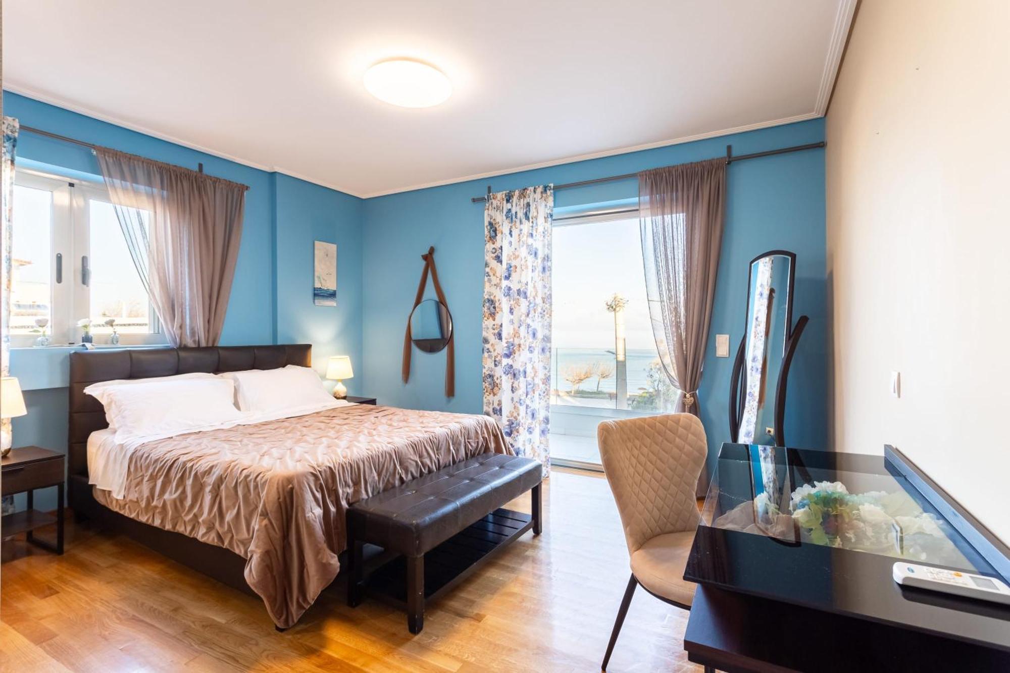 Beachfront Artemida Retreat - Peony Seabreeze Gem Bagian luar foto